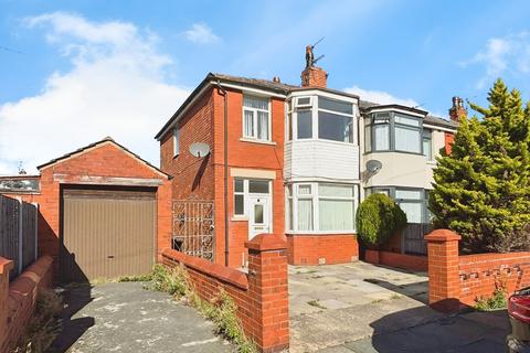 3 bedroom end of terrace house for sale, Lulworth Avenue, Lancashire FY3