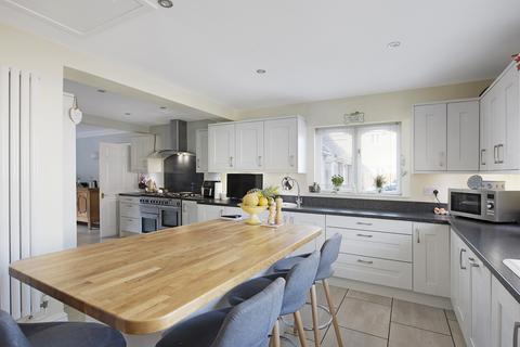 5 bedroom detached house for sale, Home Farm Road, Huntingdon PE28