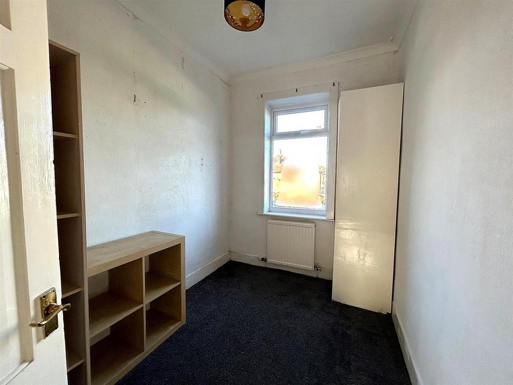 Bedroom 2.jpg