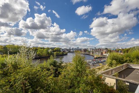 2 bedroom flat for sale, Ouseburn Wharf, St. Lawrence Road, Newcastle upon Tyne