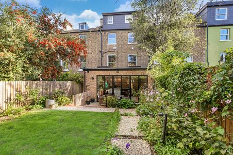 83 The Grove, London, W5 5LL