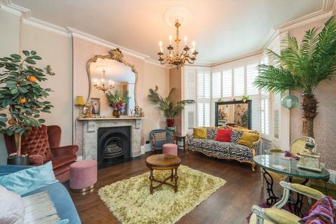 undefined, Mall Road, London W6
