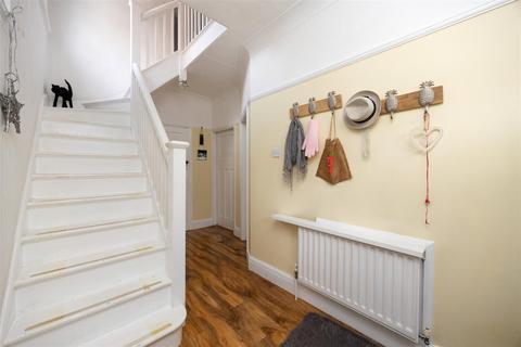 undefined, Clarendon Avenue, Trowbridge