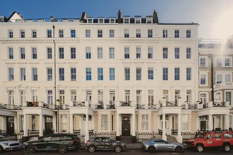 2 bedroom apartment to rent, Lexham Gardens, Kensington, W8
