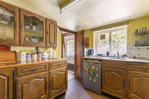 undefined, Jumps Road, Churt, Farnham, Surrey, GU10