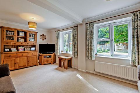 undefined, Poppy Close, Maidstone