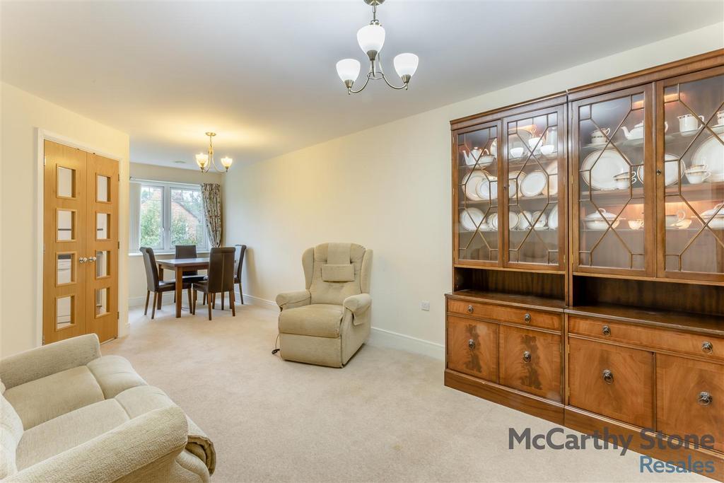 8663163-interior04.jpg