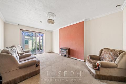 3 bedroom bungalow for sale, York Crescent, Claydon, IP6