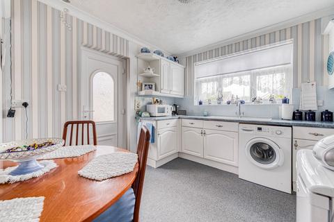 2 bedroom detached bungalow for sale, Arthur Avenue, Caister-On-Sea