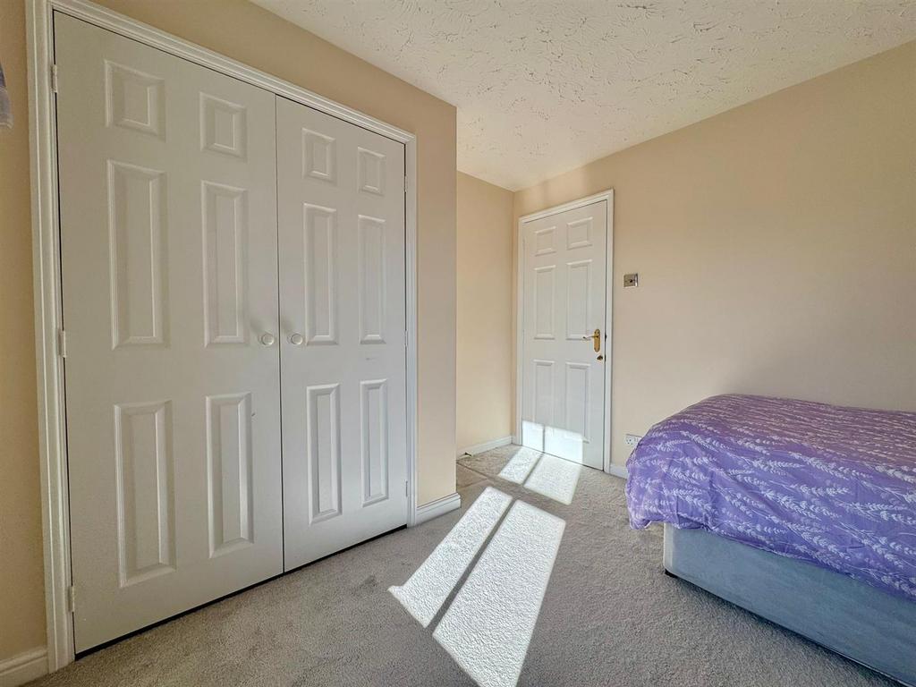 Bed 2 (2).jpg
