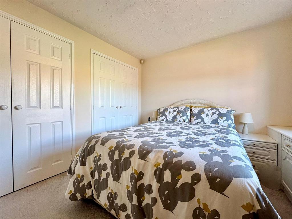 Bed 1 (2).jpg