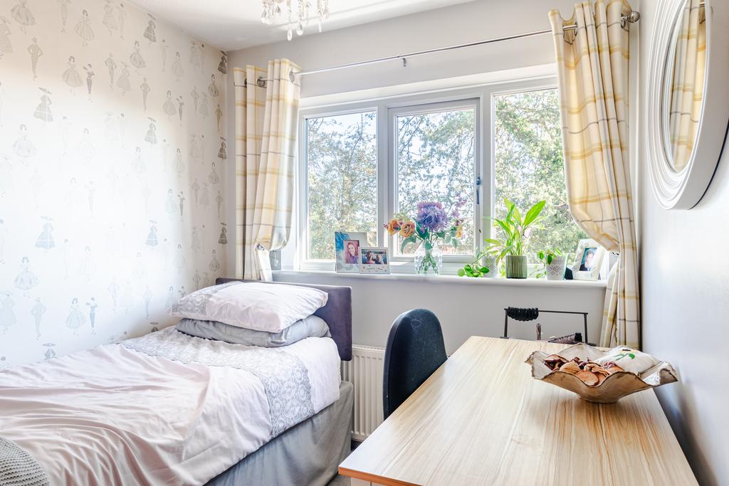 Bedroom3a