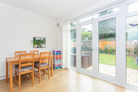 undefined, Broadway West, Gosforth, NE3