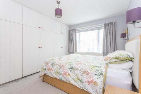 undefined, Broadway West, Gosforth, NE3