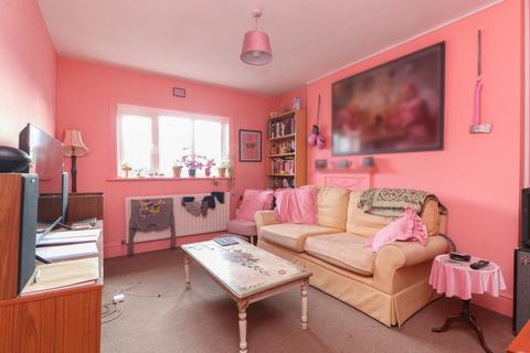 2 bedroom flat for sale, Northdown Road, Margate, Kent, CT9
