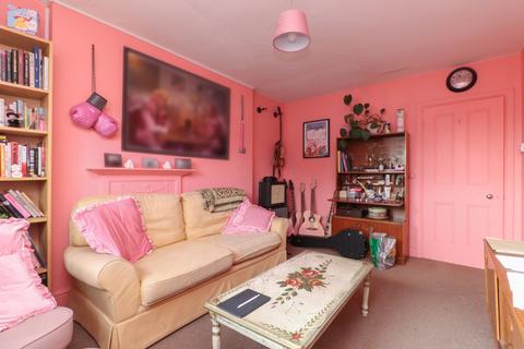 2 bedroom flat for sale, Northdown Road, Margate, Kent, CT9