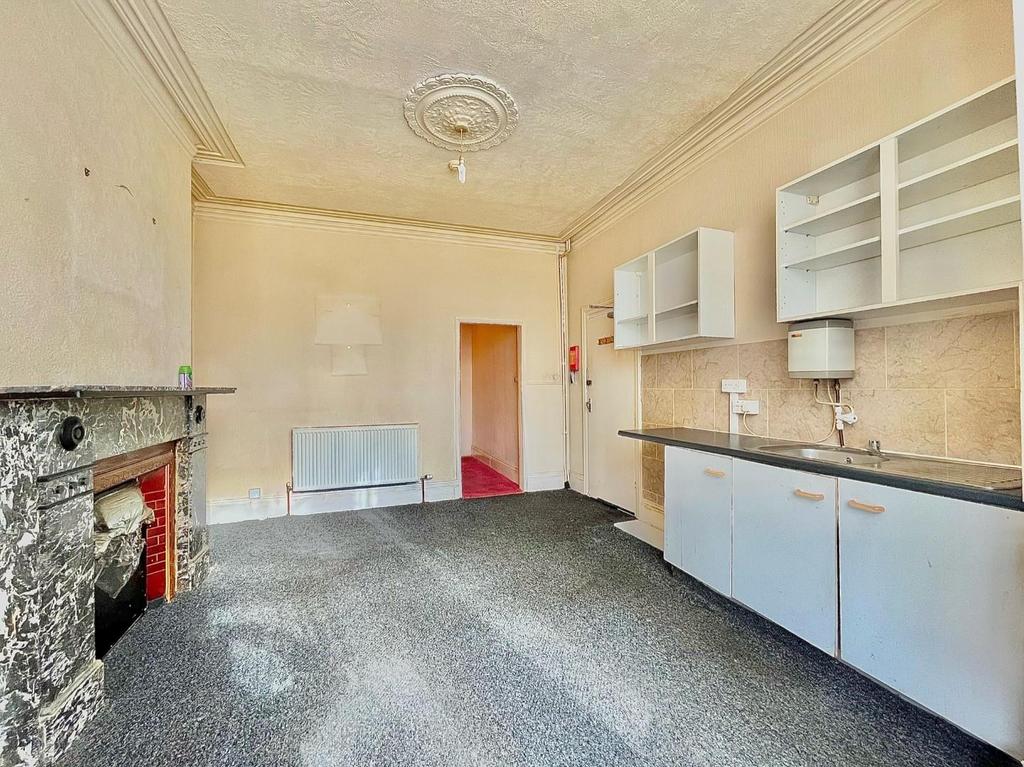 Flat 1
