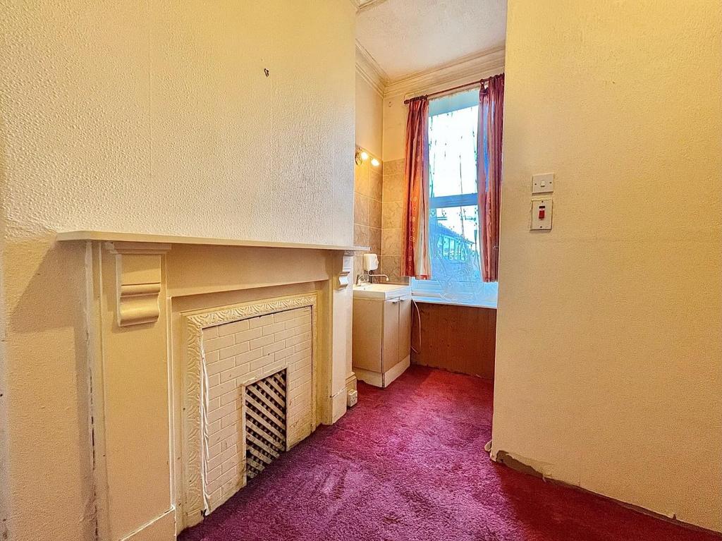 Flat 1