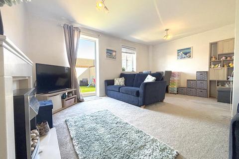 47 Pasmore Road, Helston, TR13 8ED