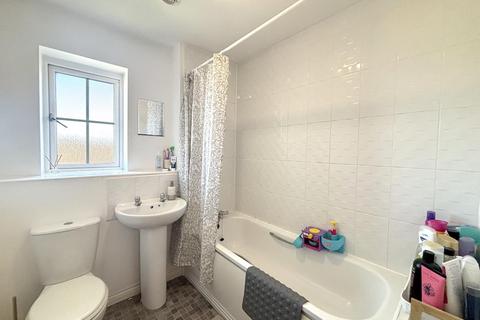 47 Pasmore Road, Helston, TR13 8ED