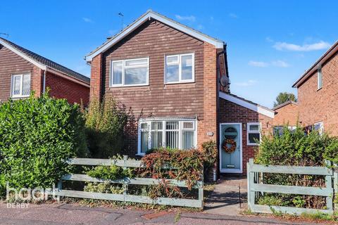 Bishops Drive, Oakwood