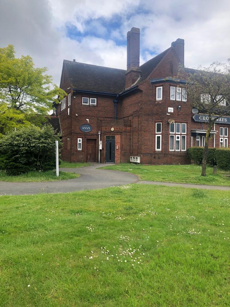 College Road Kingstanding B44 0HL 1 Bed Flat 695 Pcm 160 Pw 