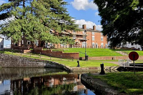 undefined, The Tontine, Severn Side, Stourport-On-Severn