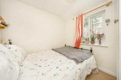 undefined, Melina Road, London W12