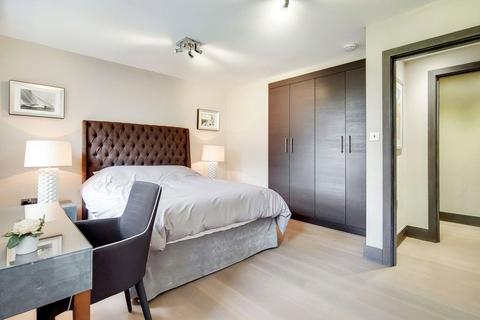 3 bedroom property to rent, Boydell Court, St John's Wood, London, NW8