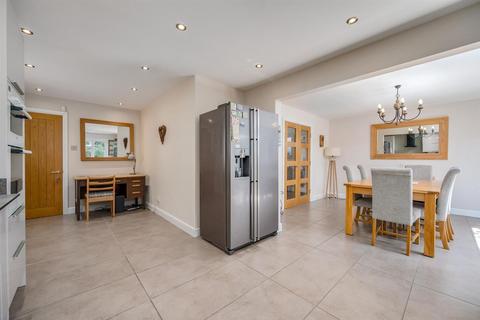 47 Bridge Meadow Drive, Knowle, Solihull, B93 9QG