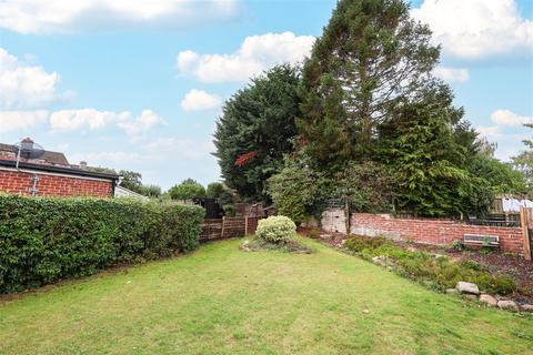3 bedroom detached house for sale, Whitcliffe Drive, Ripon