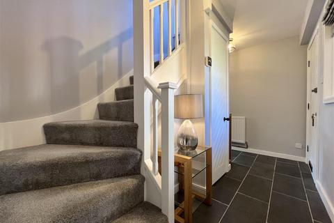 undefined, Churchill, Kidderminster