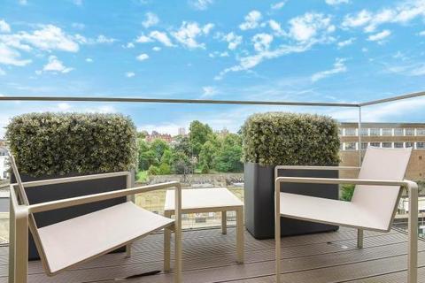 3 bedroom apartment to rent, Columbia Gardens, West Brompton SW6