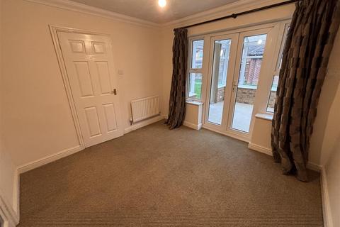 undefined, Holdenby Close, Market Harborough