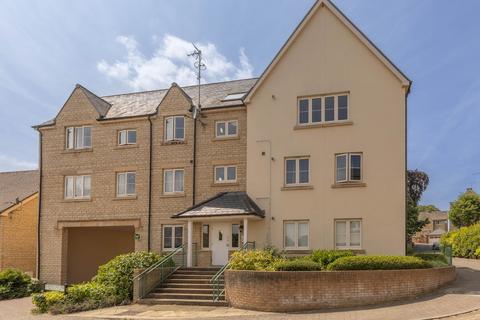 2 bedroom flat for sale, Sir Bernard Lovell Road, Malmesbury, SN16