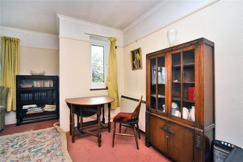 2 bedroom maisonette for sale, Yewlands Close, Banstead, Surrey, SM7