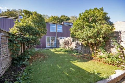Millfield, New Ash Green
