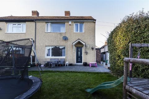 undefined, Glastonbury Drive, Huddersfield HD3