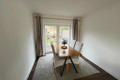 3 Ensign Way, Stanwell, Staines-upon-thames, TW19 7RE