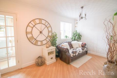 4 bedroom detached house for sale, Farmers Heath, Ellesmere Port CH66