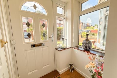 3 bedroom semi-detached house for sale, Monkridge Gardens, Dunston, NE11