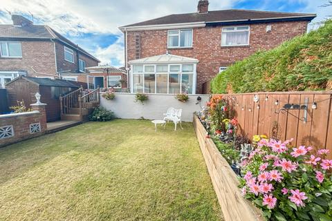 3 bedroom semi-detached house for sale, Monkridge Gardens, Gateshead, NE11