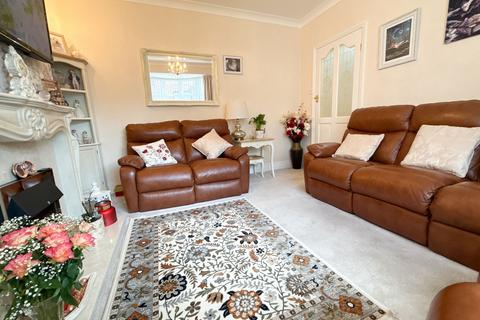 3 bedroom semi-detached house for sale, Monkridge Gardens, Gateshead, NE11