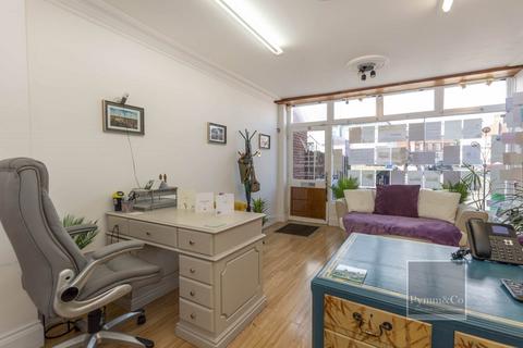 Mixed use for sale, &      Aylsham Road, Norwich NR3
