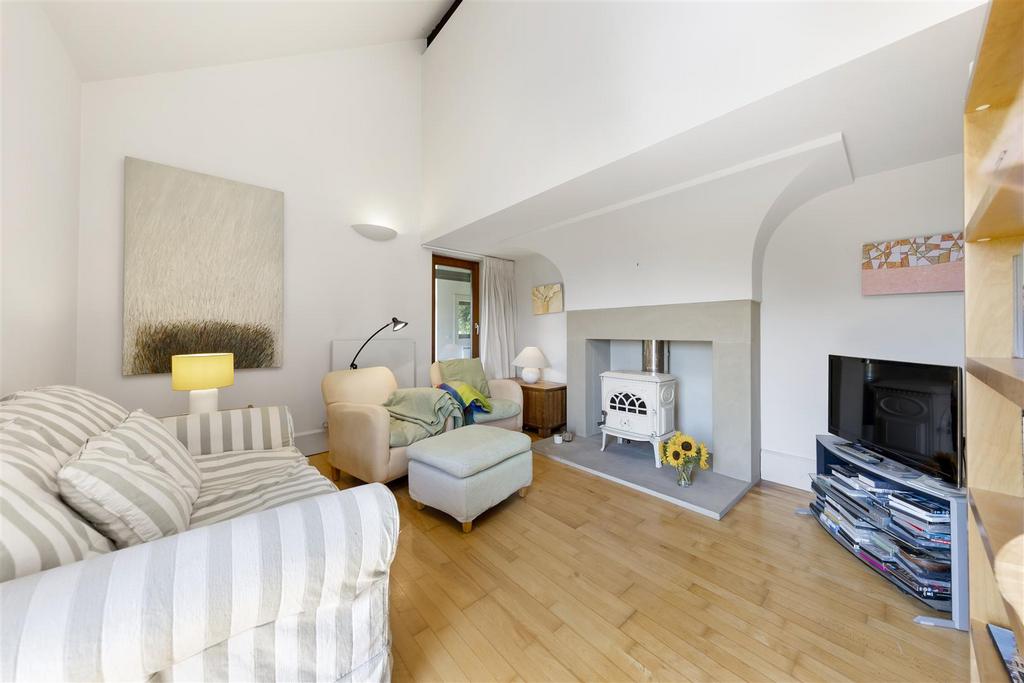 Sitting Room.jpg