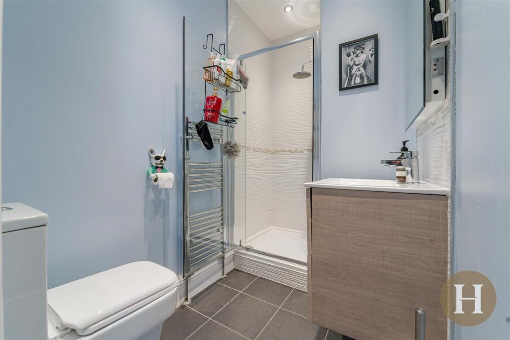 Ensuite