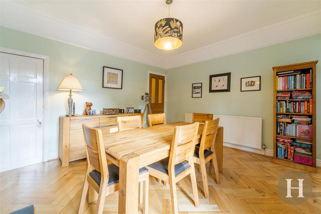 Hadleigh Estate Agents-13.jpg