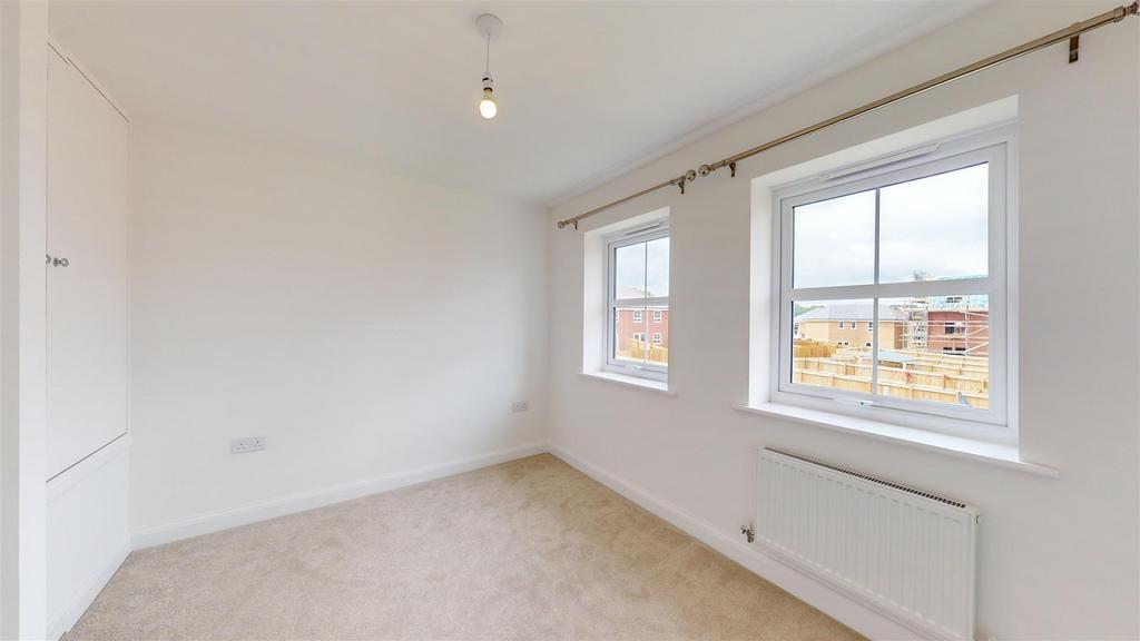 9 Newitt Road, Master Bedroom.jpg