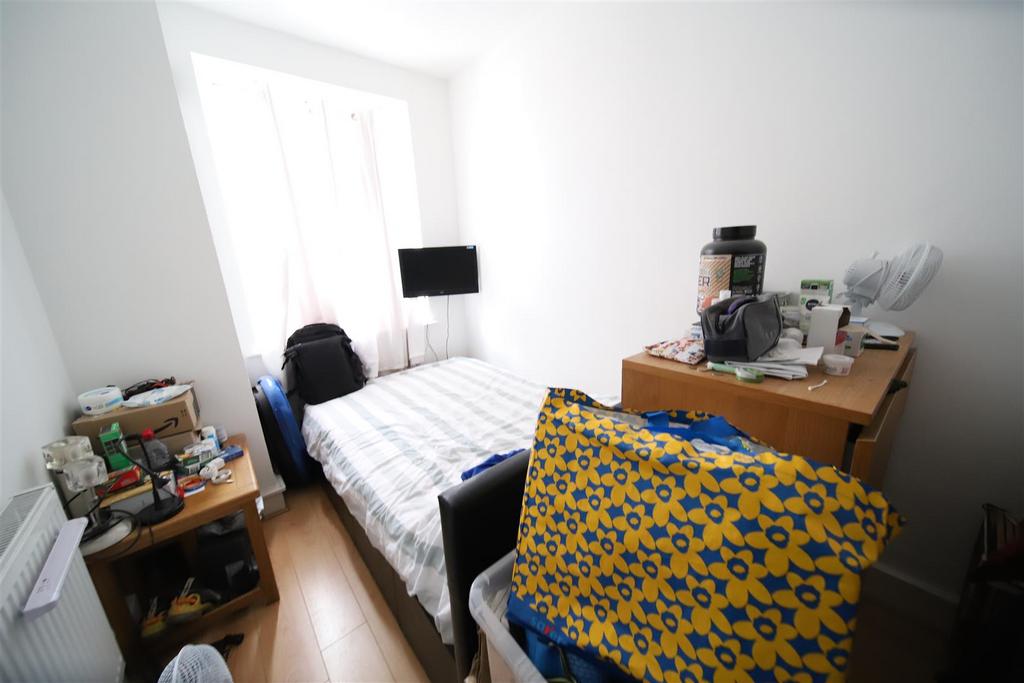 Bedroom 3.jpg
