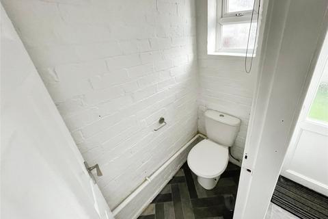 3 bedroom terraced house to rent, Filey Road, West Midlands WV10